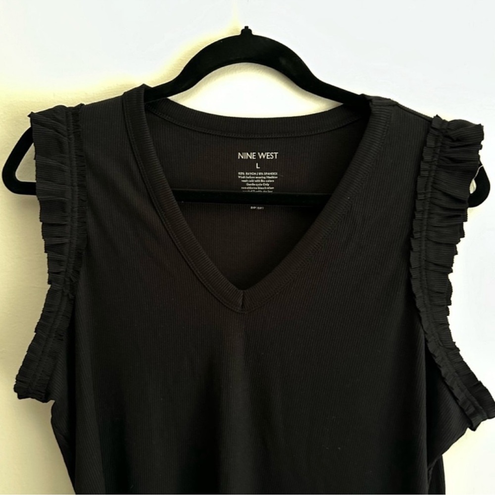 Nine West Black V-Neck Ruffle Top - Picture 4 of 9